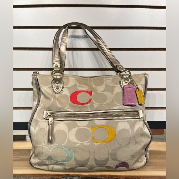 Coach Poppy “Pop-C” Graffiti Glam tote - Picture 3 of 13